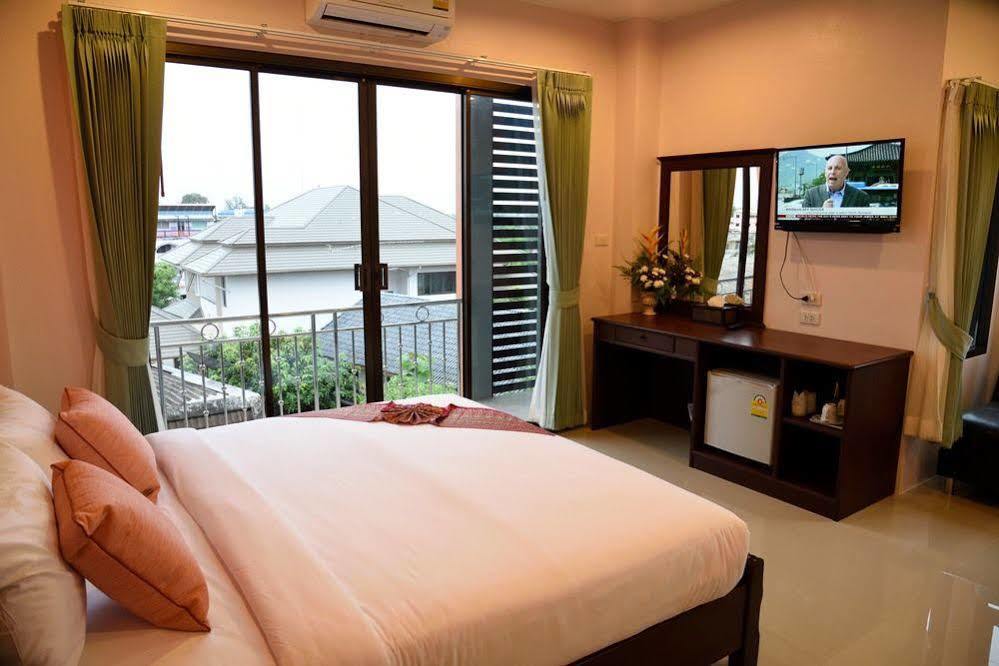 Krabi Phetpailin Hotel Экстерьер фото