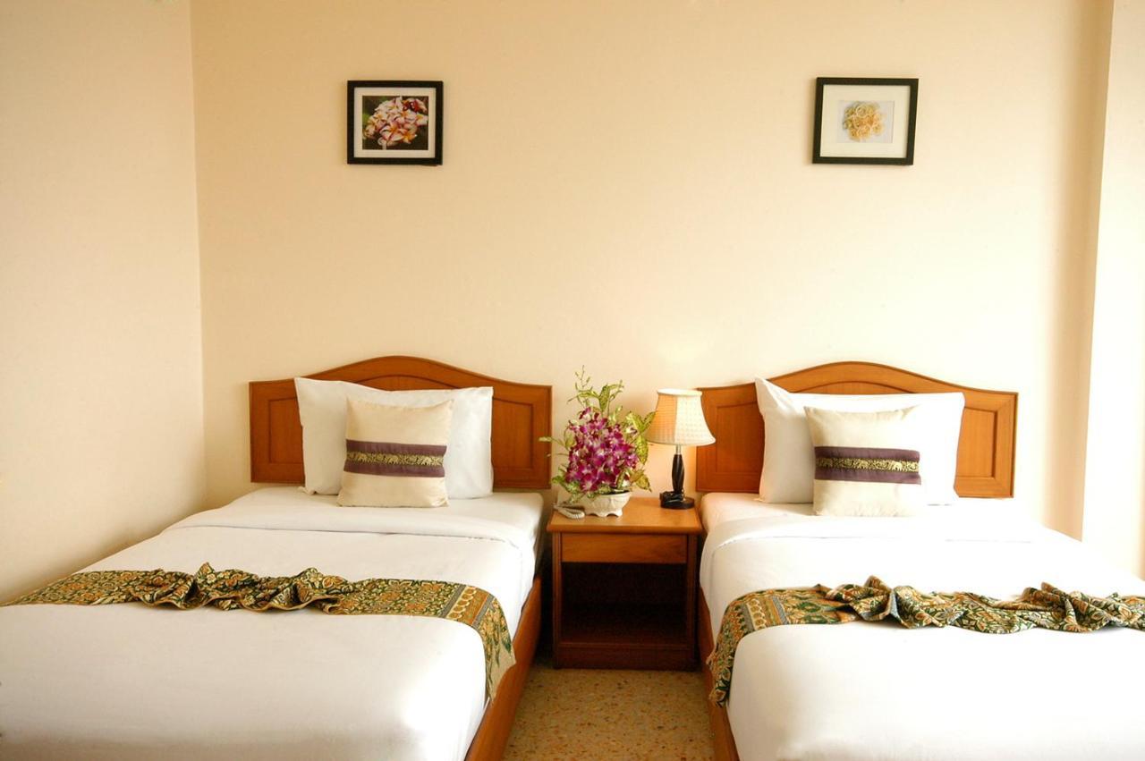 Krabi Phetpailin Hotel Экстерьер фото