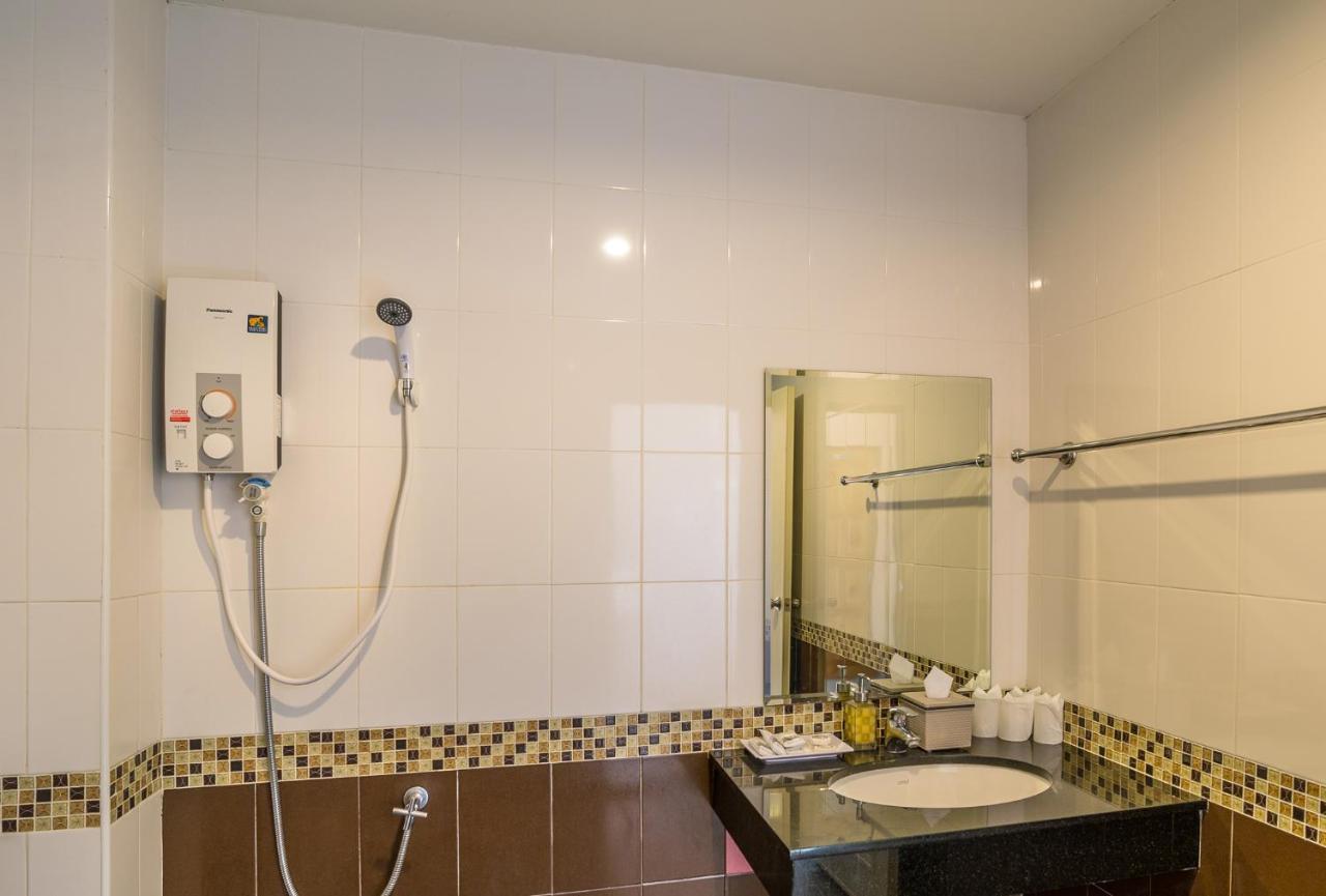 Krabi Phetpailin Hotel Экстерьер фото