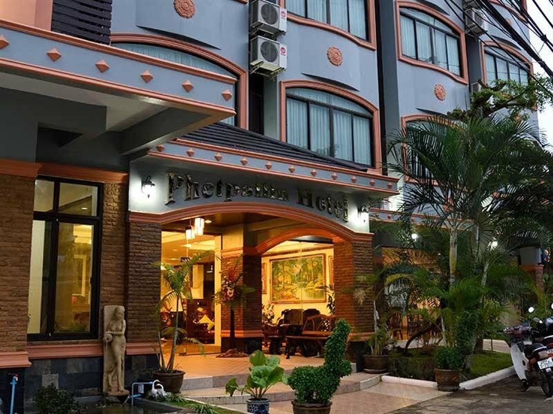 Krabi Phetpailin Hotel Экстерьер фото